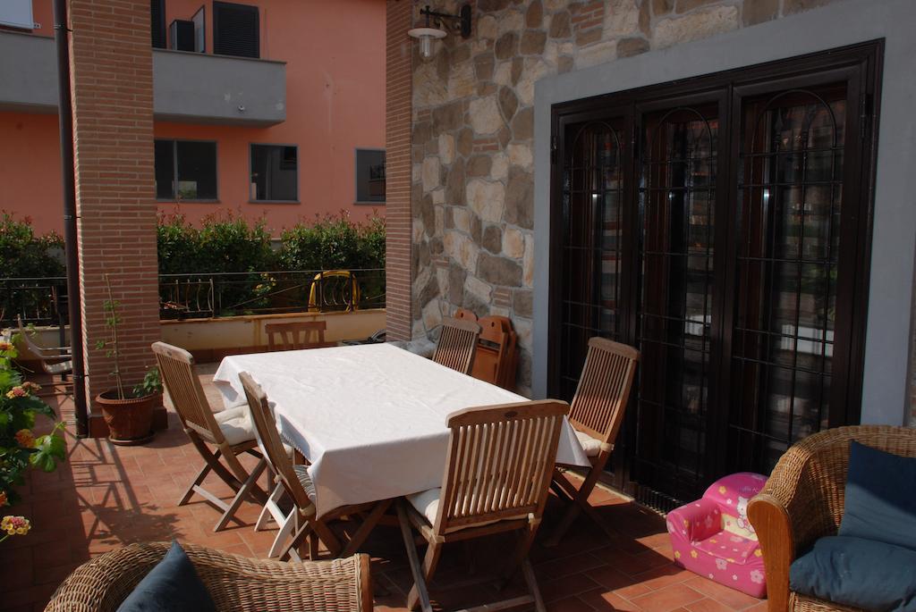 Villa Cecilia Фиумичино Екстериор снимка
