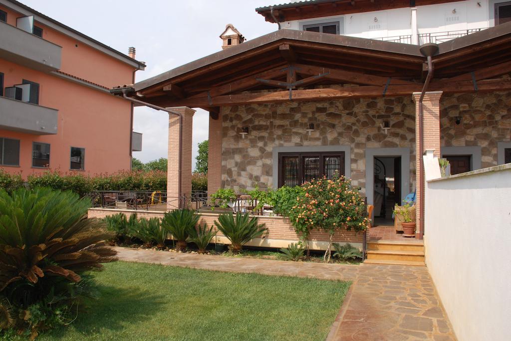 Villa Cecilia Фиумичино Екстериор снимка
